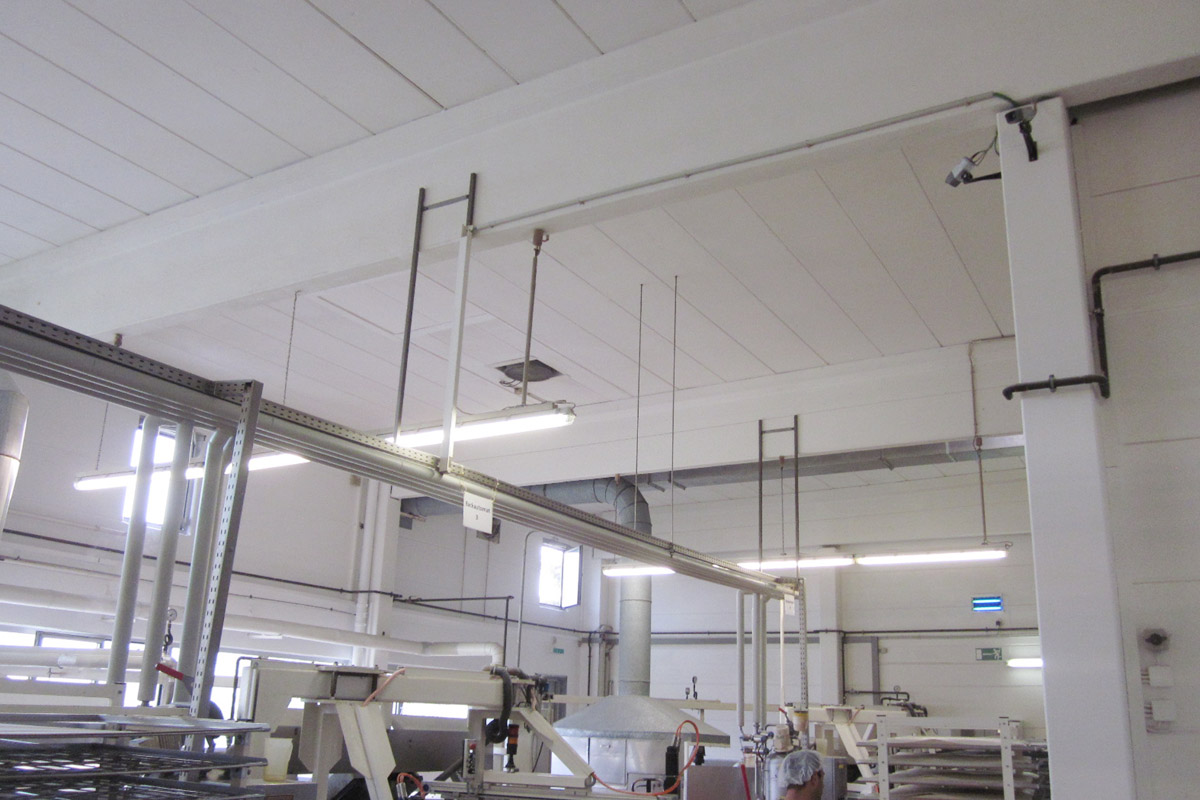 Produktionsstätte nach der Wand- und Deckenflächensanierung mit BIONI SYSTEM eines Teigwarenherstellers
